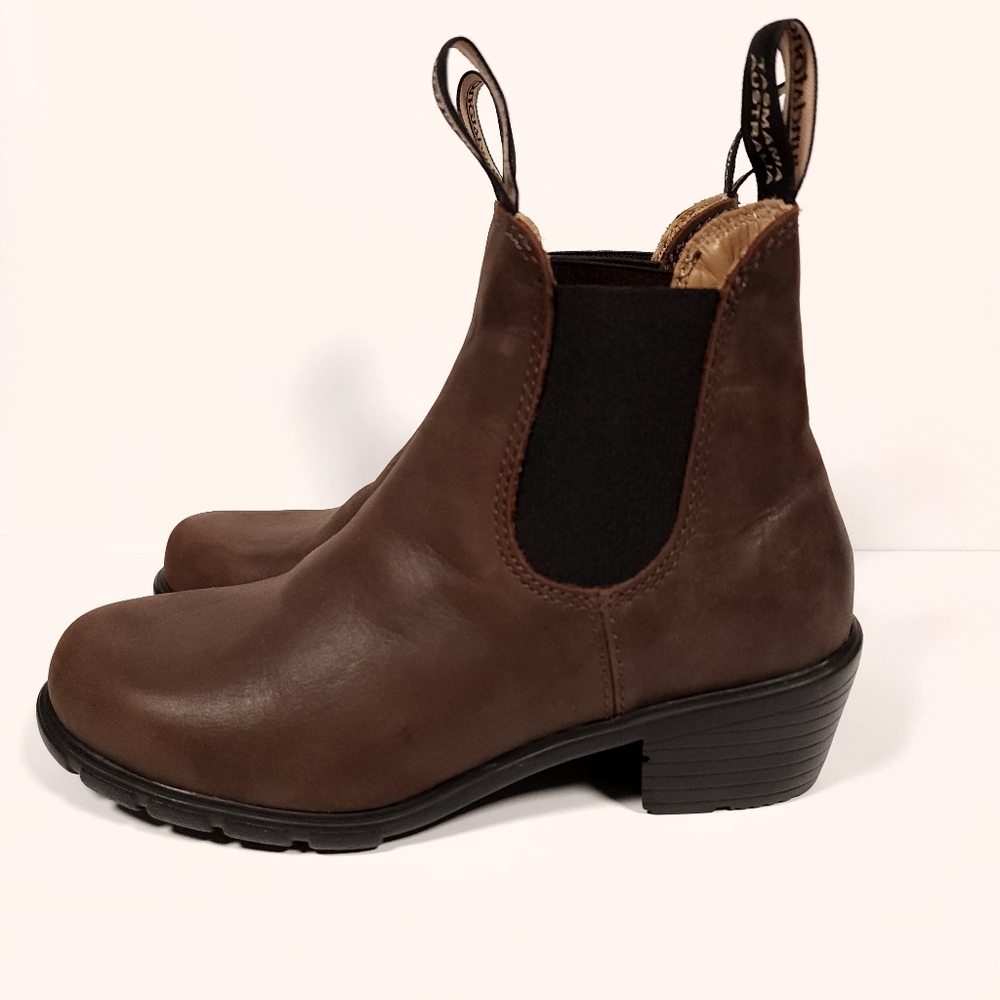 Blundstone 1673 Womens Chelsea Boot US Size 6.5 Antique Brown Leather
